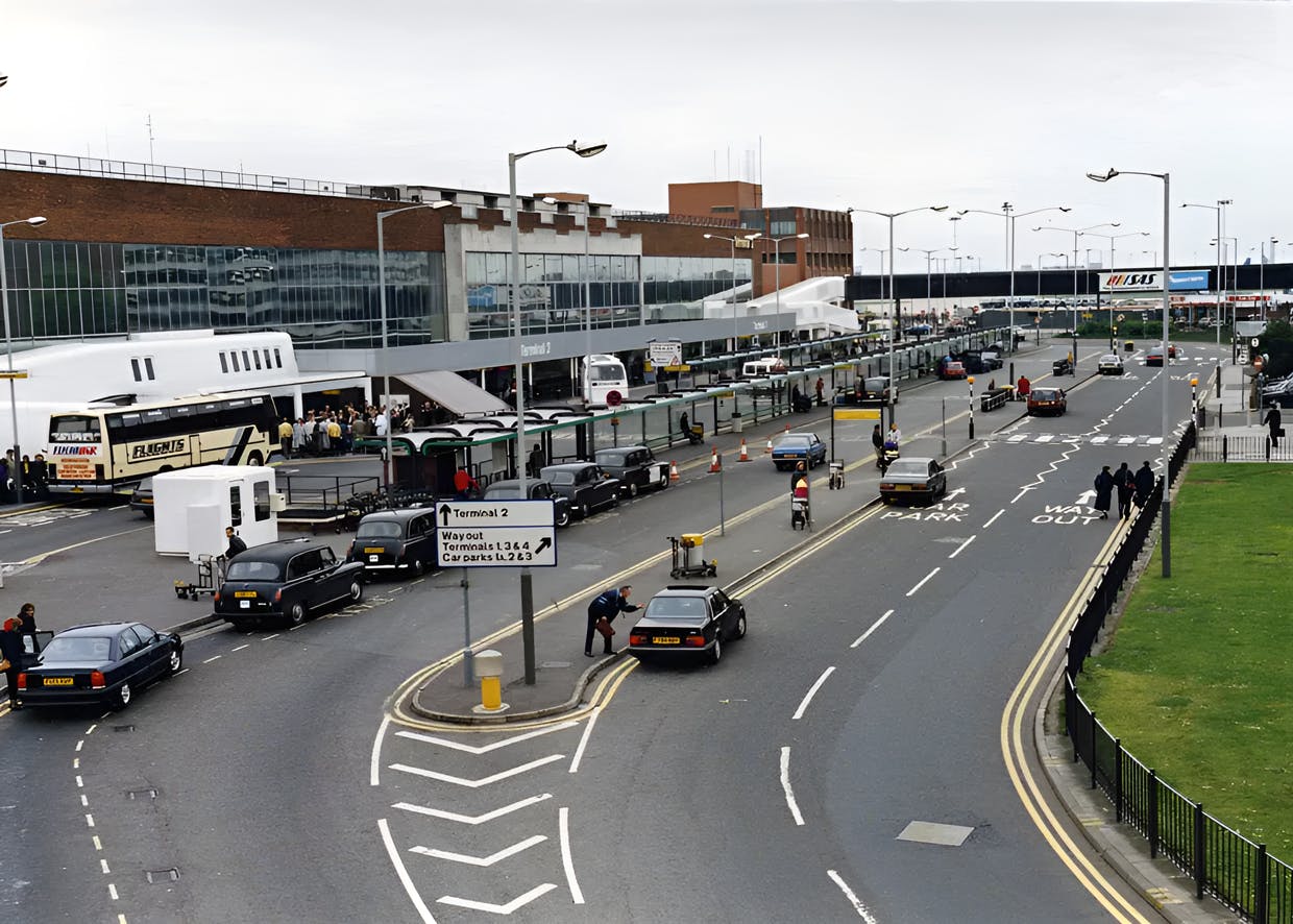 Before the attack passengers arrive at Heathrow Airport.jpg